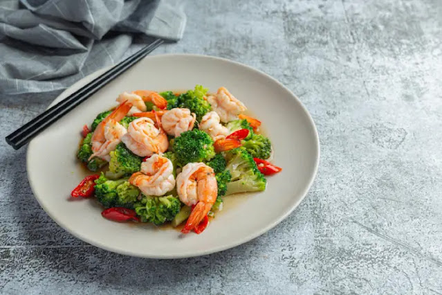 Shrimp Scampi and Broccoli