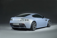 Aston Martin V12 Vantage