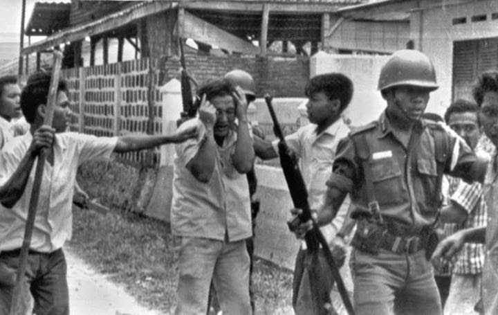 Sejarah G 30 S / PKI dan Galeri Fotonya - Tommy H.N.M Blog