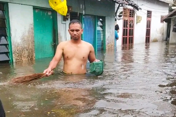 Pakar Lingkungan Hidup minta sungai di Kota Praya segera dikeruk