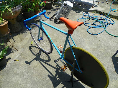 Gambar Sepeda Fixie Biru