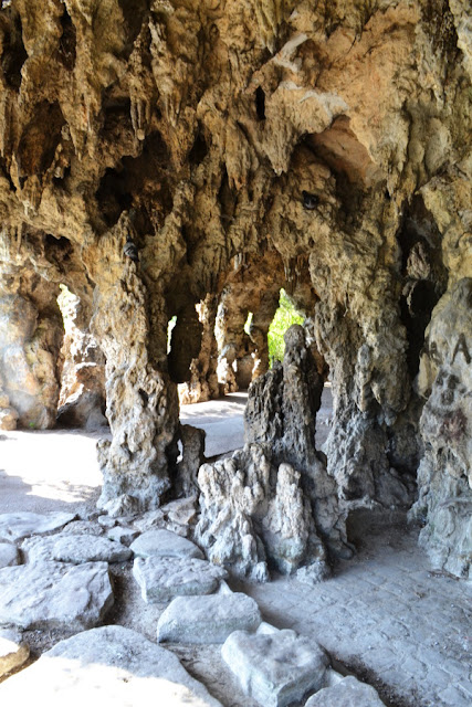 Grotte artificielle de Vincennes - Lac de Reuilly