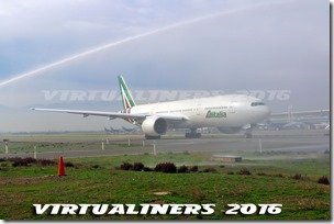 SCL_Alitalia_B777-200_IE-DBK_VL-0076