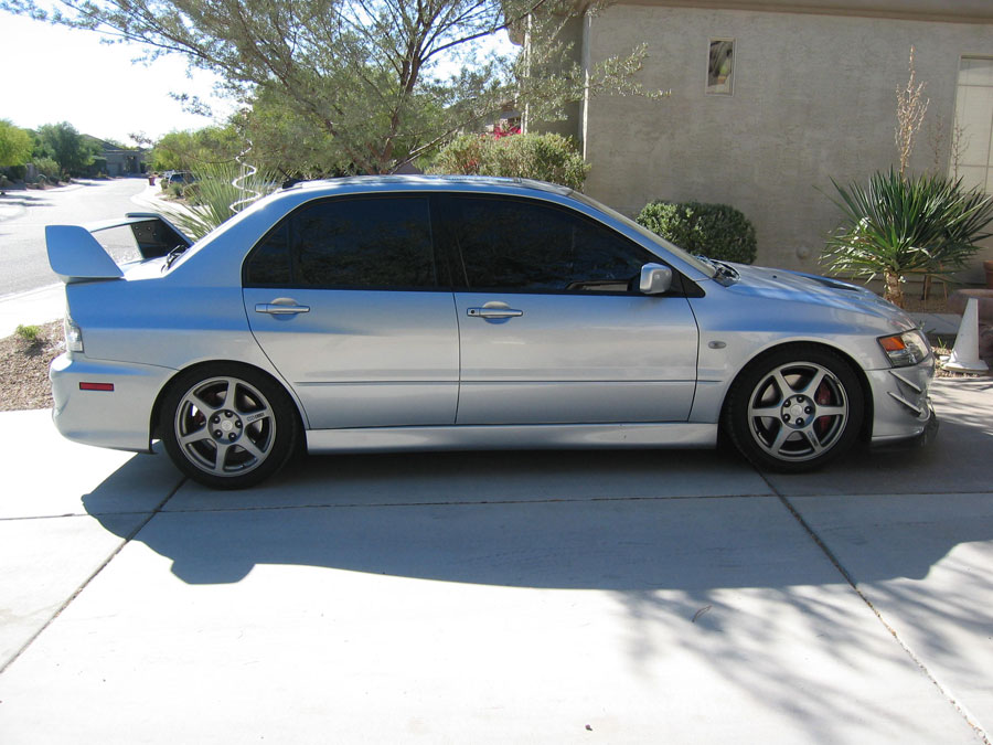 silver mitsubishi lancer evo 8 wallpaper