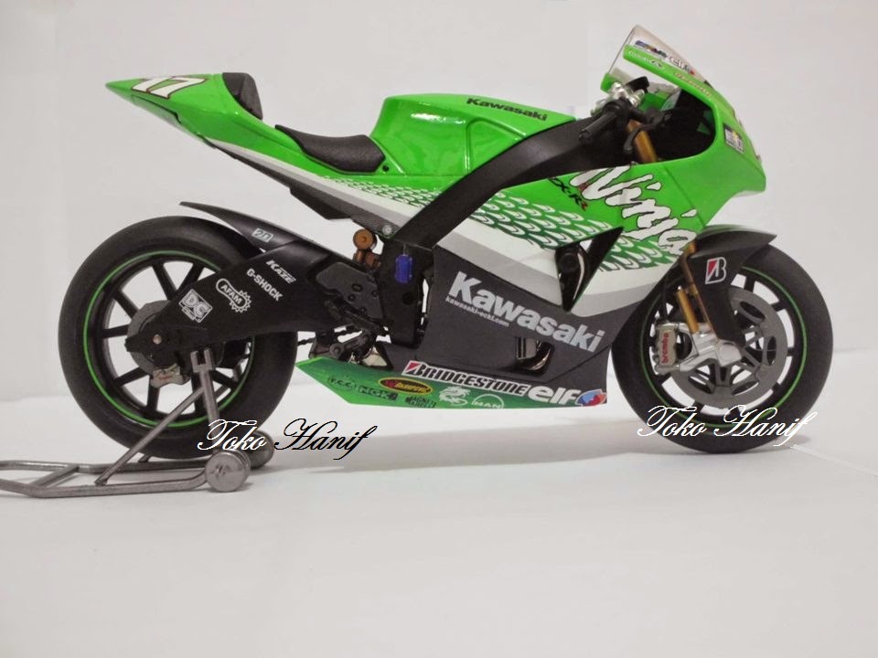 TOKO HANIF (Jual Die cast Diecast / Miniatur Replika Car 
