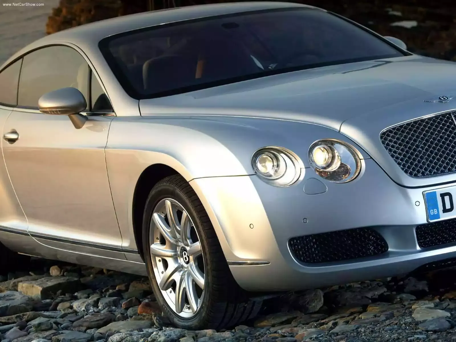 Hình ảnh xe ô tô Bentley Continental GT 2003 & nội ngoại thất