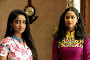 Mounam movie new photo gallery-thumbnail-10