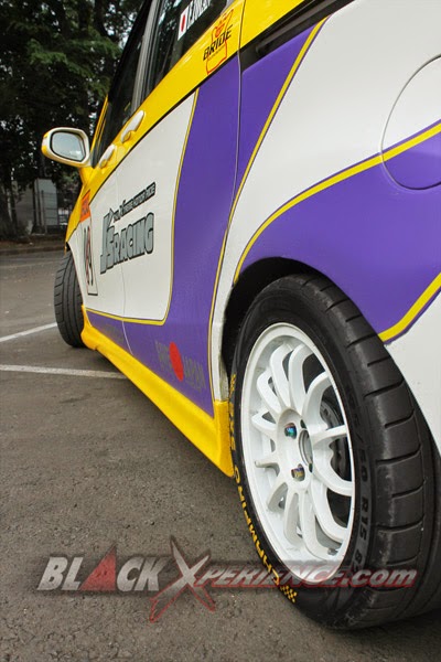  Contoh  Modifikasi  Honda Freed Model Street Racing Terbaru 