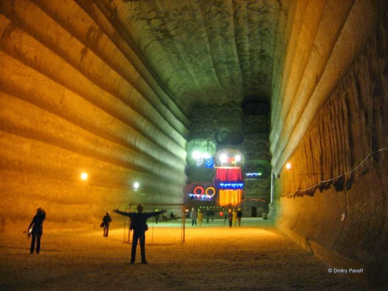 Soledar small is situated on the place of shallow bay of ancient Permian sea which existed there 250 millions years ago. After the sea dried out, here appeared one of the purest salt deposit in the world and the biggest one in Europe.