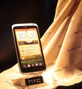 HTC One X