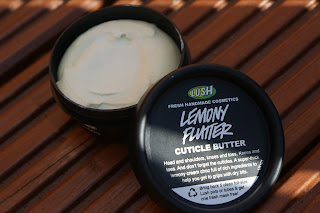 http://adbeautyblog.com/lush-cosmetics-haul-ultrabland-lemony-flutter-tea-tree-water/