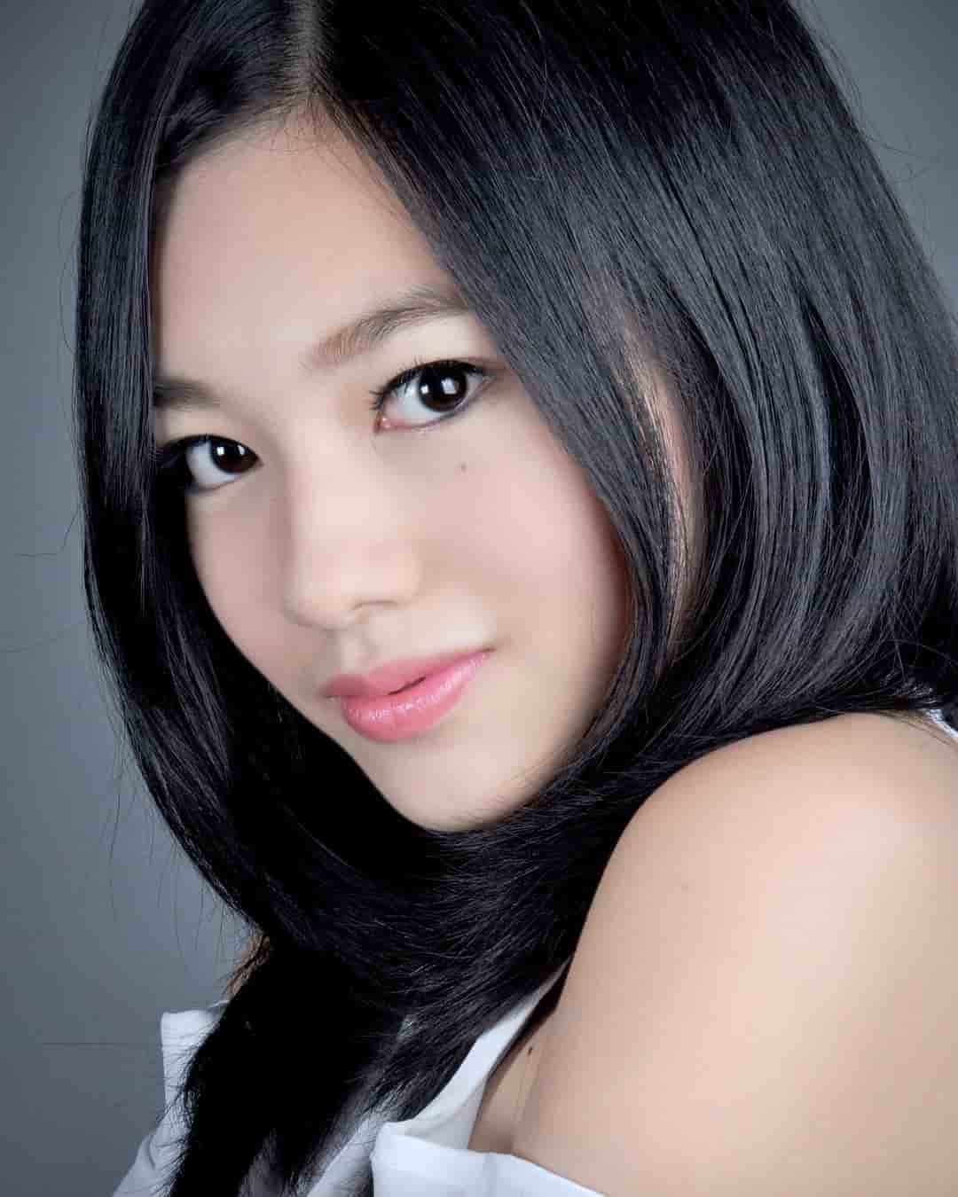 Profil Biodata Dan Foto Claudy Putri Info Tentang Selebriti