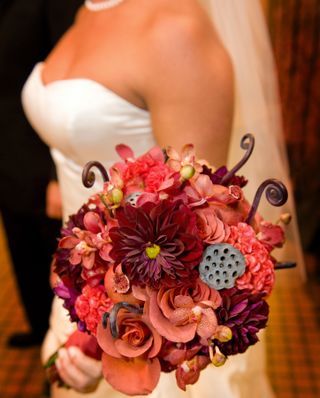 brown fall wedding bouquets