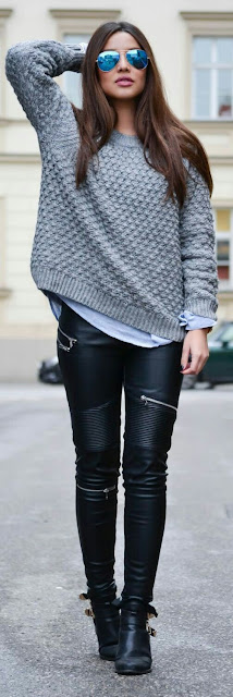 Leather zipped pants 