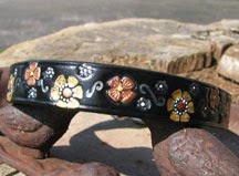 Custom Leather Dog Collars Handmade by Mareziedotes