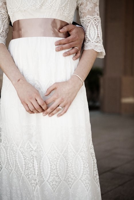 vintage wedding dress with sleeves. That lace, the sleeves!