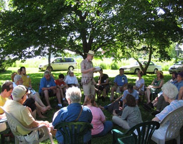 Paul Buckley teaching at Illinois YM