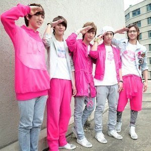 b1a4-ugly-outfits