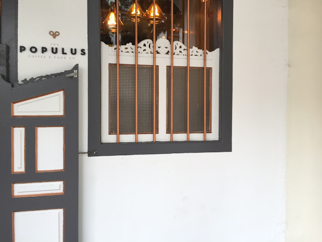 Singapore Cafe - Populus Cafe at 146 Neil Road