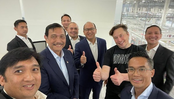 Kemal Palevi: Masih Gak Habis Pikir, Elon Musk Ketemu Lord pakai Kaos Doang