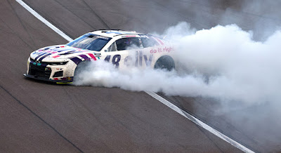 Alex Bowman - Last Years Las Vegas Motor Speedway #NASCAR Cup Winner