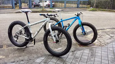 fat bike rental shop cycling sicily