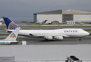 First United/Continental 747400 Spotted, Again. (img copy)