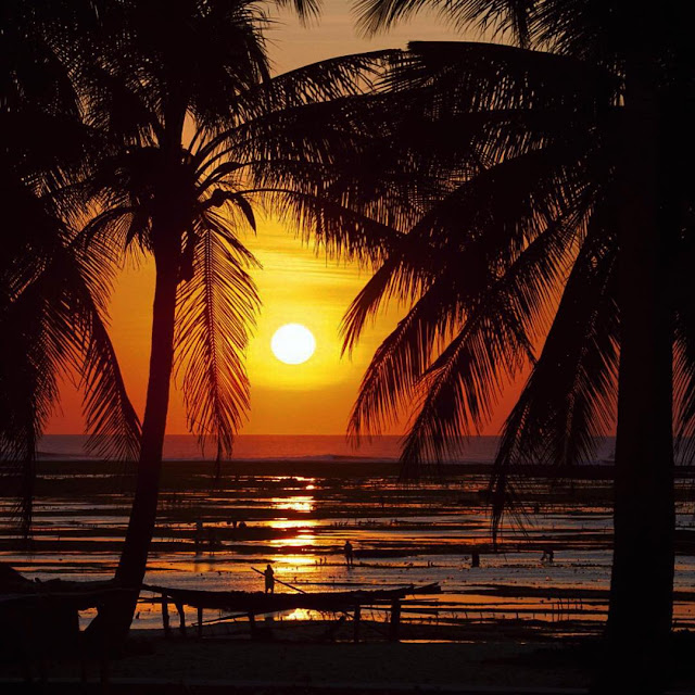 Pantai Nembrala di Pulau Rote - Nusa Tenggara Timur