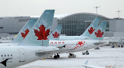 AIR LINE / AIR CANADA. Great service (aircanada tail)