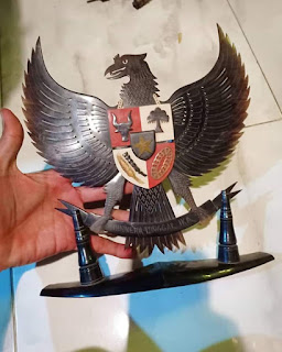 Jual Pajangan Garuda pancasila dari Kulit penyu