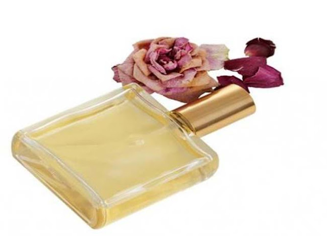 Manfaat Parfum untuk Bangkitkan Suasana Hati