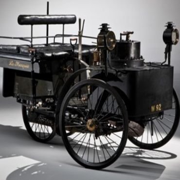 LONDON Nilai sejarah mobil tertua dari De Dion Bouton et Trepardoux
