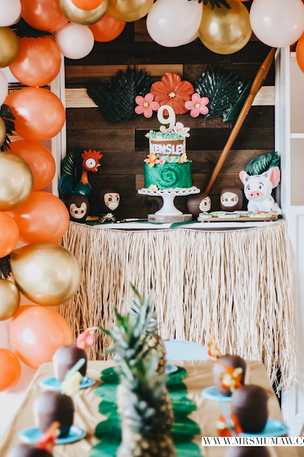 Moana birthday party, moana birthday, moana party ideas, moana cookies