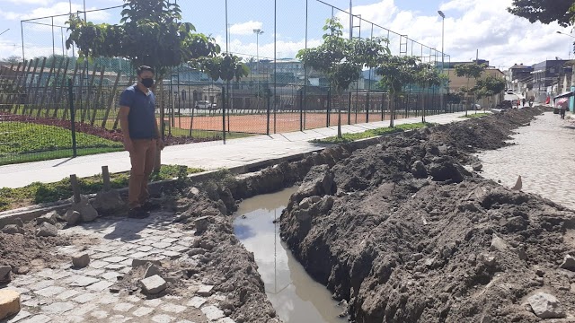 REQUERIMENTO DO VEREADOR AUTARQUIA É ATENDIDO: SANEAMENTO DA RUA PEDRO FABRÍCIO NO BAIRRO SÃO PEDRO, PRÓXIMA A PRAÇA CONCEIÇÃO MOURA