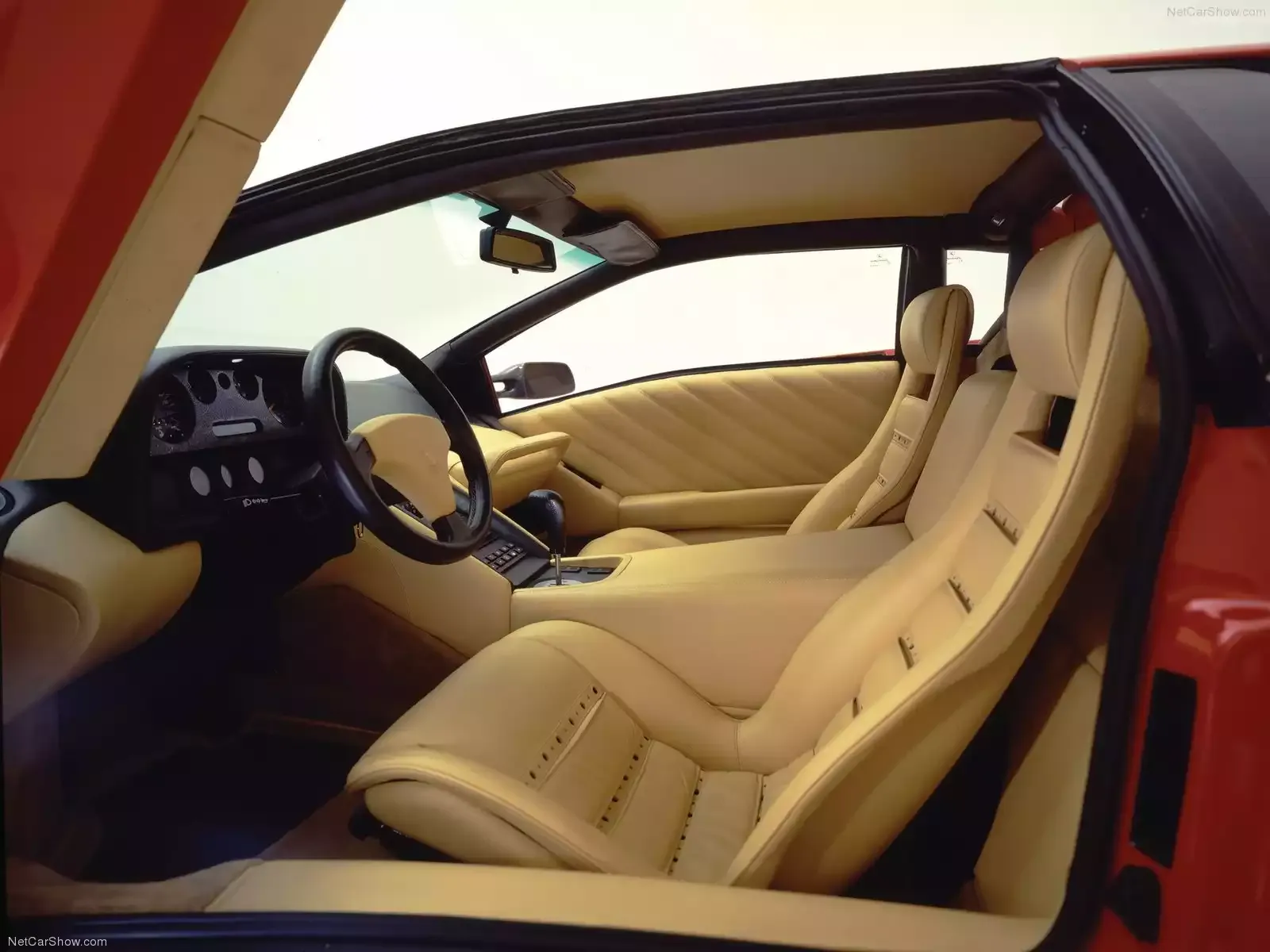 Hình ảnh siêu xe Lamborghini Diablo 1990 & nội ngoại thất