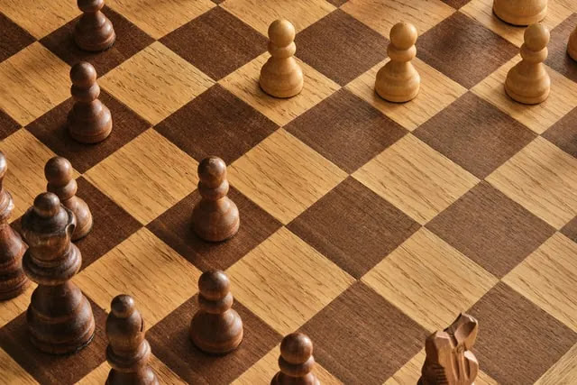 aprende ingles juego ajedrez tablero fichas chess