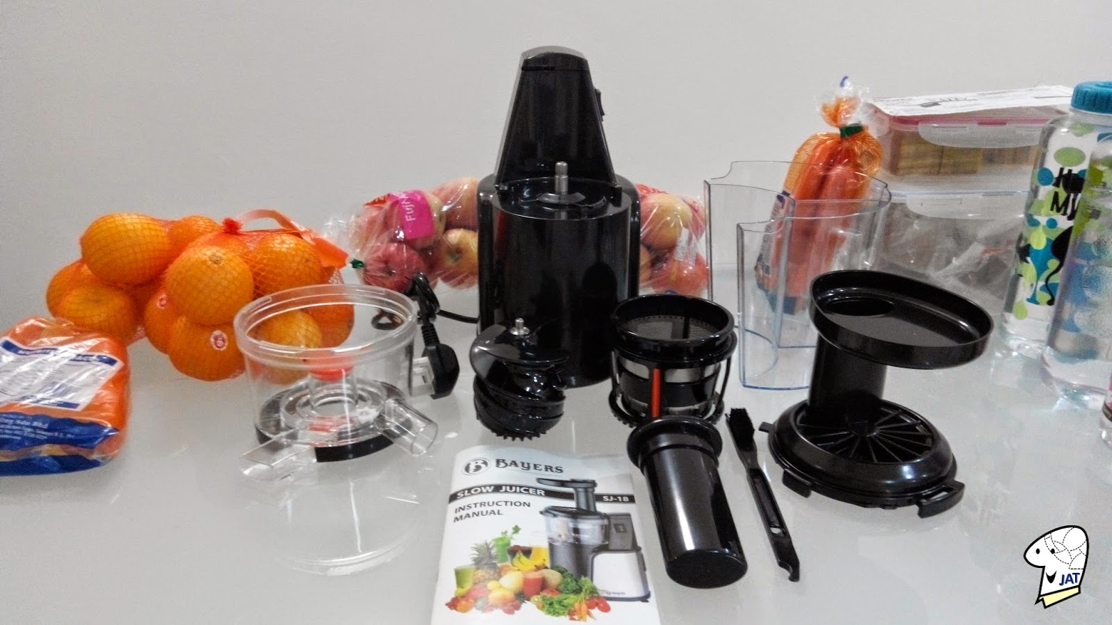 Bayers Dual Stage Slow Juicer, dissembled 