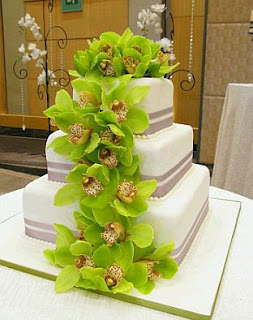 Wedding Cakes with Green Details