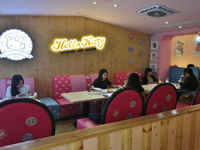 themed cafes pink cute travel must see visit