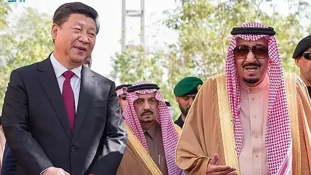 السعودية تتحرك نحو التكتل الروسي الصيني