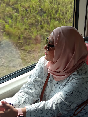 KENANGAN BALIK RAYA MENAIKI KERETA API