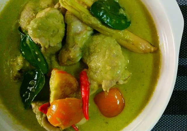 Resepi Kari Hijau Ayam Thai - Resepi Mudah