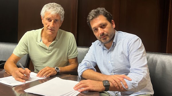 Oficial: El Villarreal firma al técnico Quique Setién