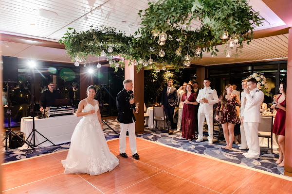 Annapolis Yacht Club Wedding photographed by Heather Ryan Photography