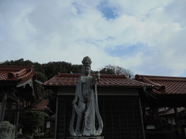 尾高の観音寺