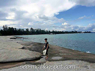 Foto Terbaru Yusuf Mahardika di Pantai