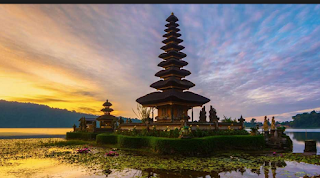 Bedugul Lake Attraction-Bali