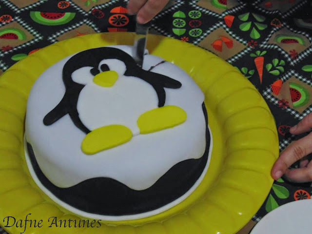 Bolo do Tux (Linux) de pasta americana - fondant cake