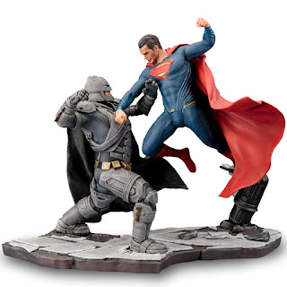 Kotobukiya Batman v Superman Dawn of Justice Batman and Superman ArtFX Statues Are AWESOME!!