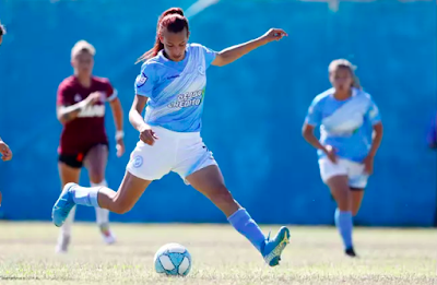 Mara Gomez Menjadi Wanita Transgender Pertama Yang Bermain Sepak Bola Profesional